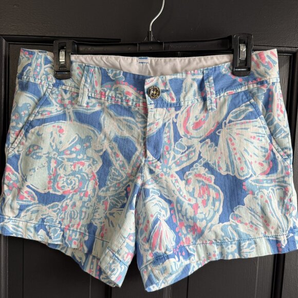 Lilly Pulitzer Callahan Shorts Size 6 into the deep Blue Tropical Seashell - Picture 2 of 14